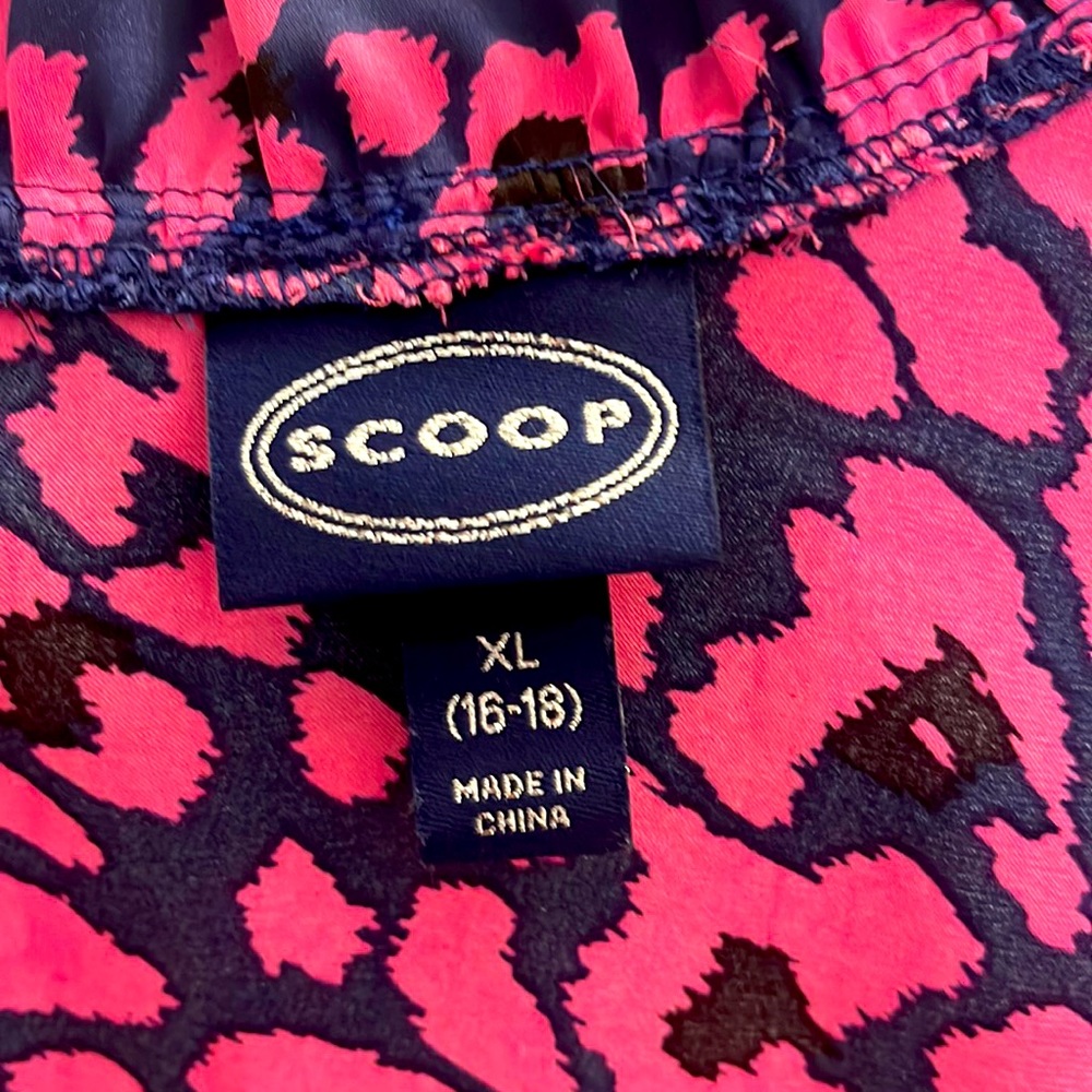Scoop Peplum Blouse Women Size XL Pink Blue Cheetah Print